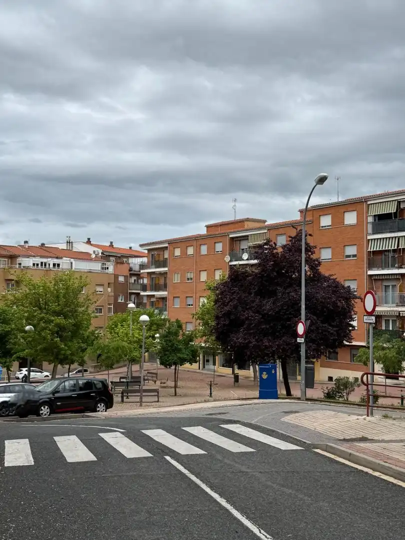 Vista exterior de Pis en venda en Salamanca amb Calefacció, Parquet i Terrassa