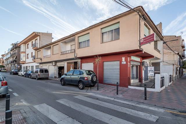 Casa-chalet en Venta en Avda. De los Ogíjares