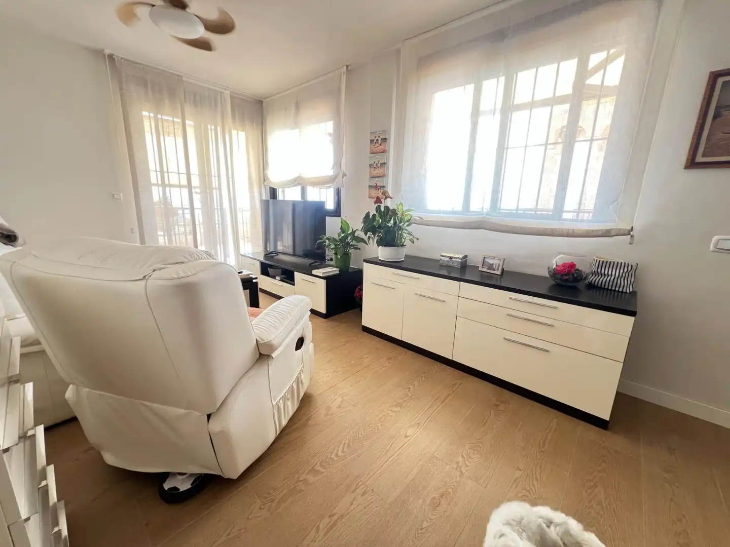 Wohnzimmer von Wohnung zum Verkauf in Águilas mit Klimaanlage und Gemeinschaftspool