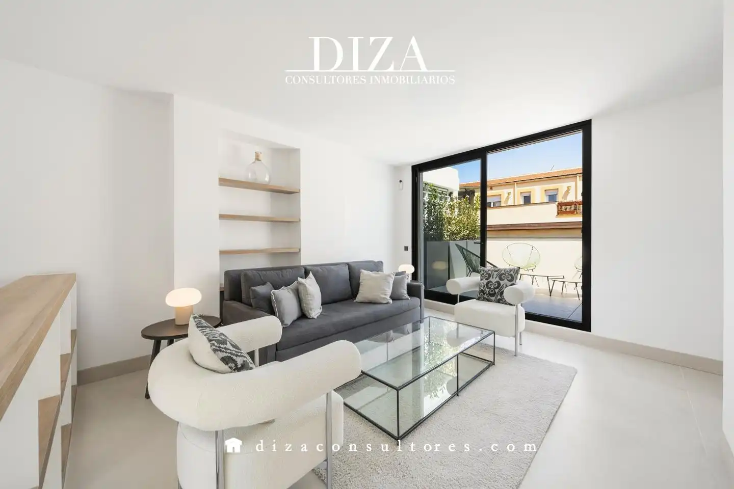 Wohnzimmer von Maisonette zum Verkauf in Madrid mit Klimaanlage, Heizung und Terrasse