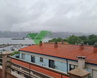 Vista exterior de Dúplex de lloguer en Soutomaior amb Calefacció, Parquet i Terrassa