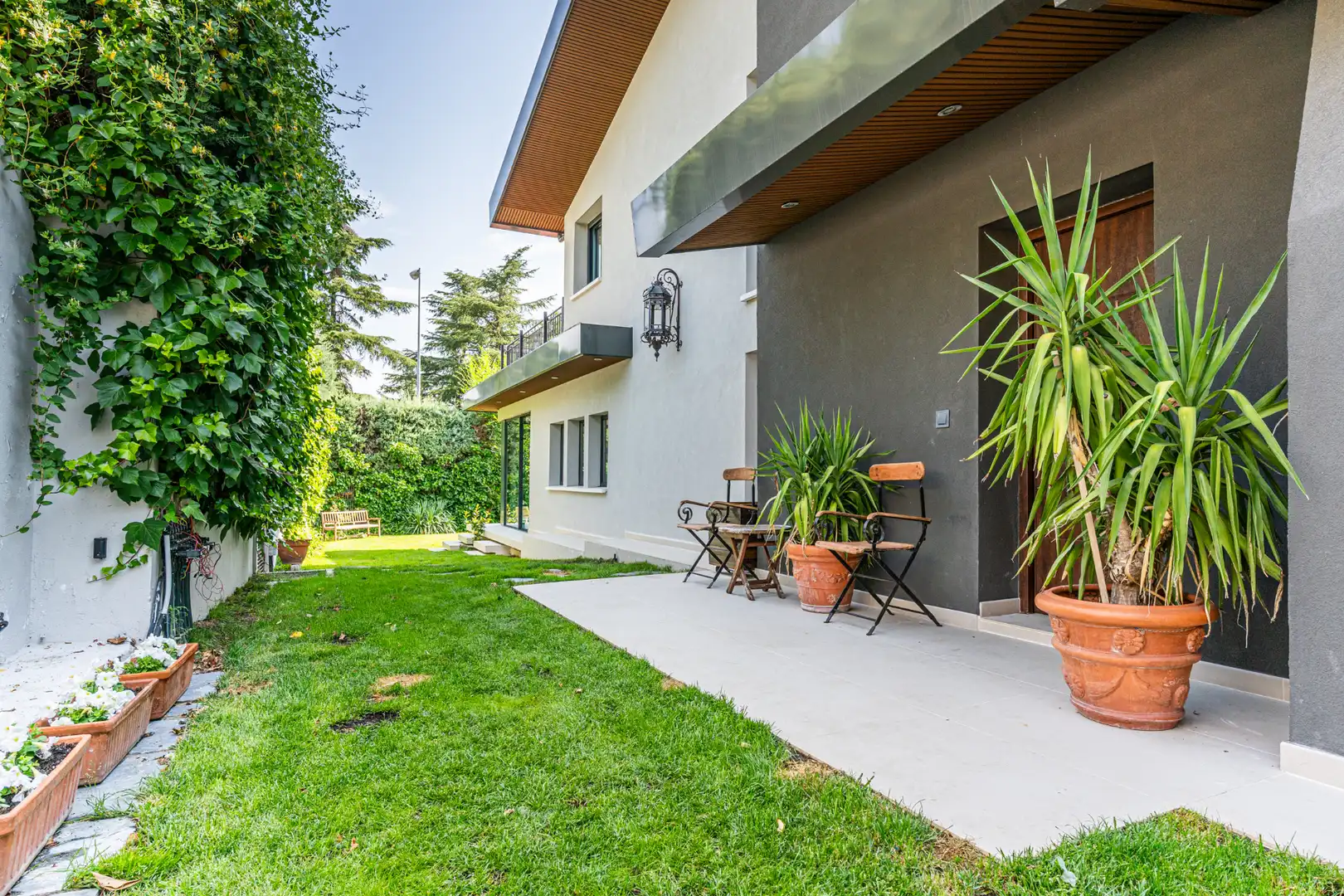 Garden of Houses for sale in Majadahonda  with Air Conditioner, Heating and Private garden