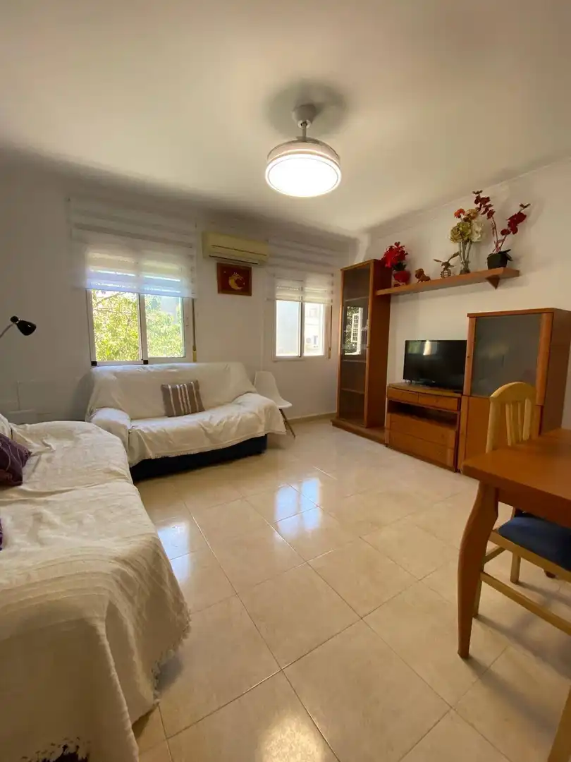Living room of Flat for rent in Cartagena  with Air Conditioner and Furnished