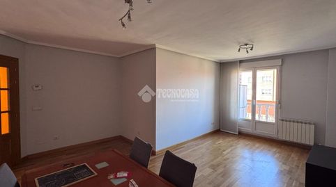 Foto 4 de Piso en venta en C. Peña Labra, La Asunción - La Inmaculada, León Capital