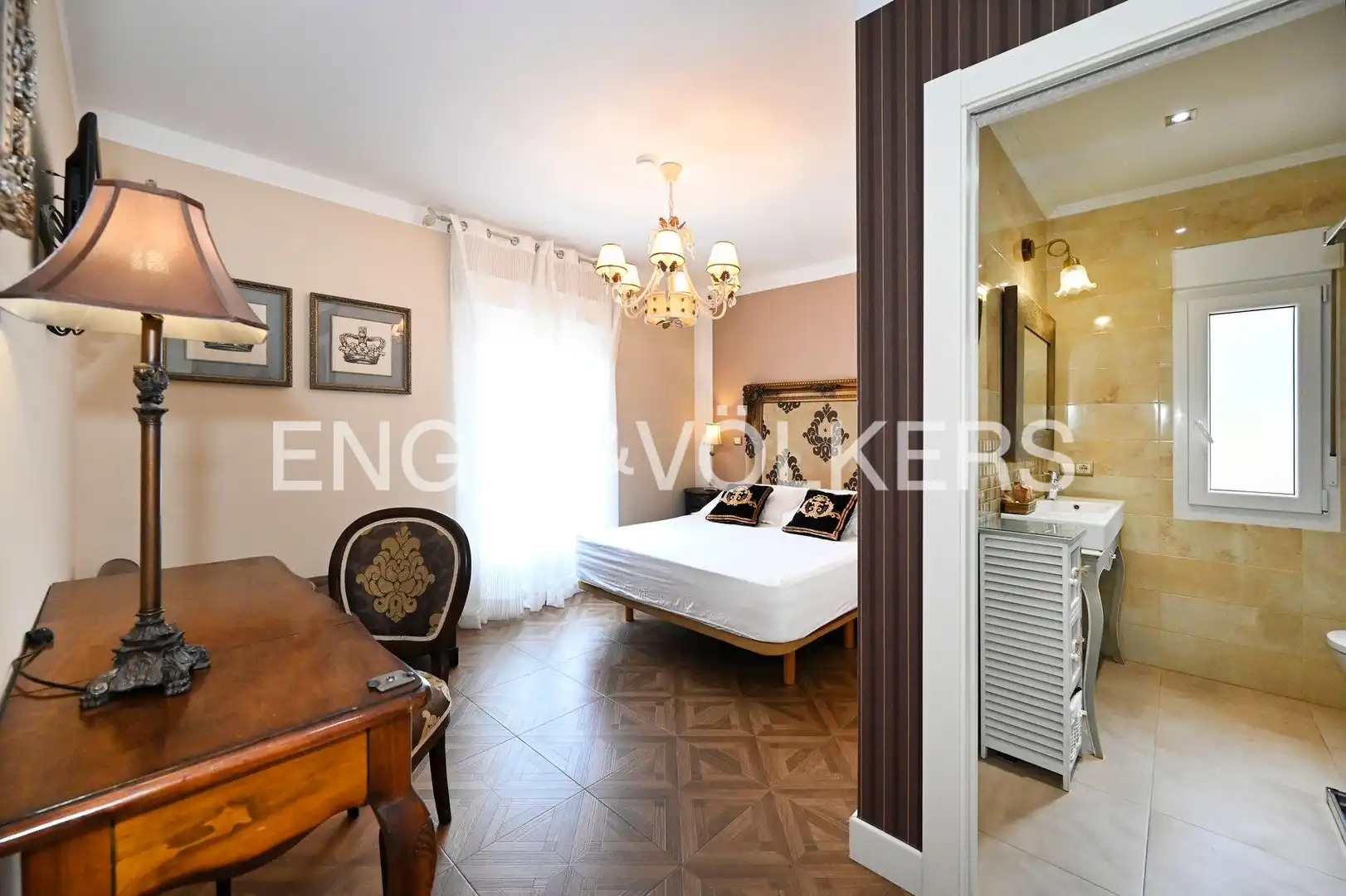 Habitación de Casa o chalet en venta en Reinosa con Aire acondicionado, Calefacción y Jardín privado
