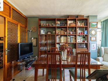 Piso con ascensor en venta en El Retiro - Parque Atlántico - Ronda este