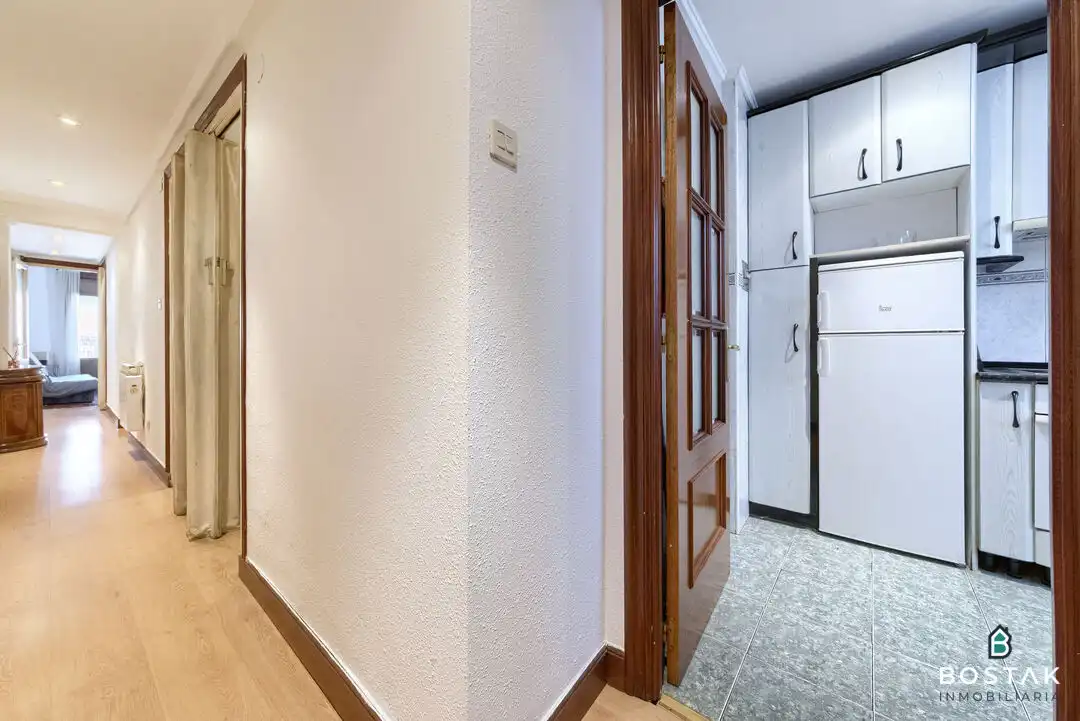 Piso en venta en Bilbao  con Calefacción y Balcón