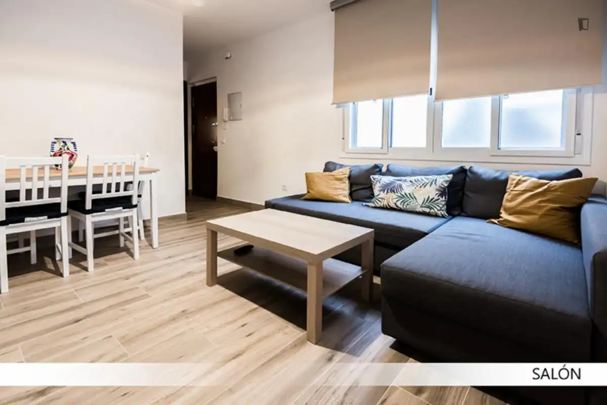 Habitación en Doctor Barraquer - G. Renfe - Policlínico