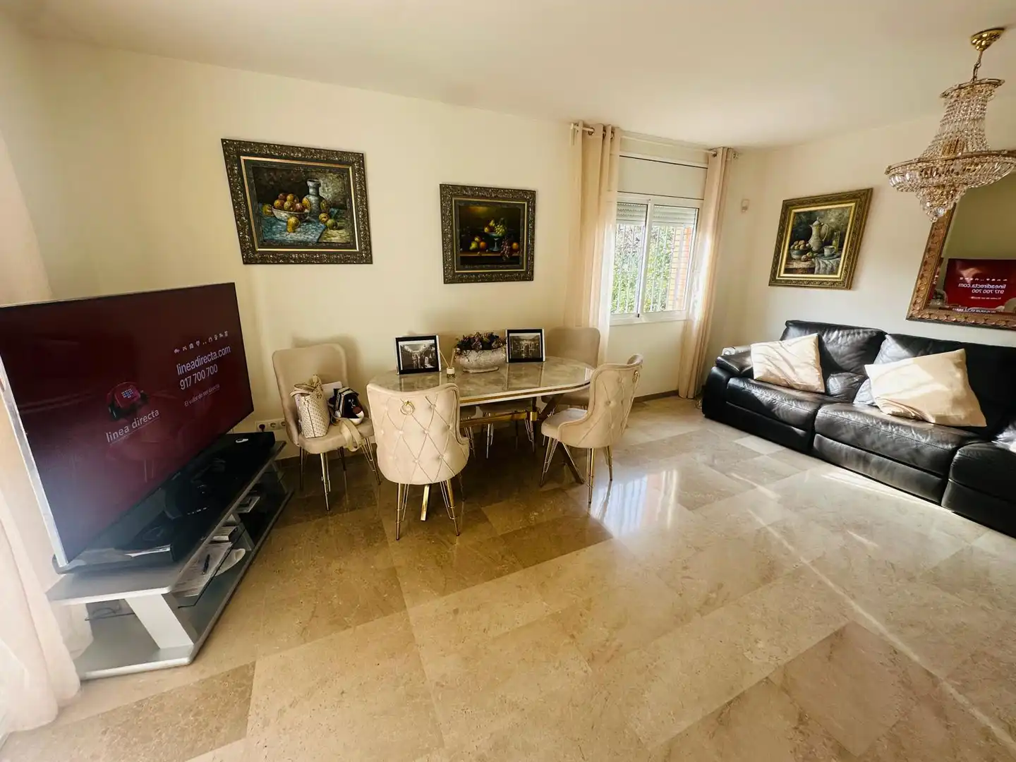 Sala d'estar de Casa o xalet en venda en Cambrils amb Aire condicionat, Calefacció i Jardí privat