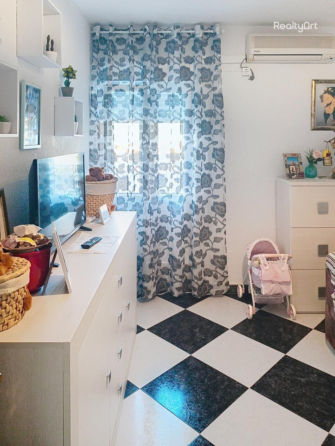 Bedroom of Flat for sale in  Sevilla Capital  with Air Conditioner and Heating