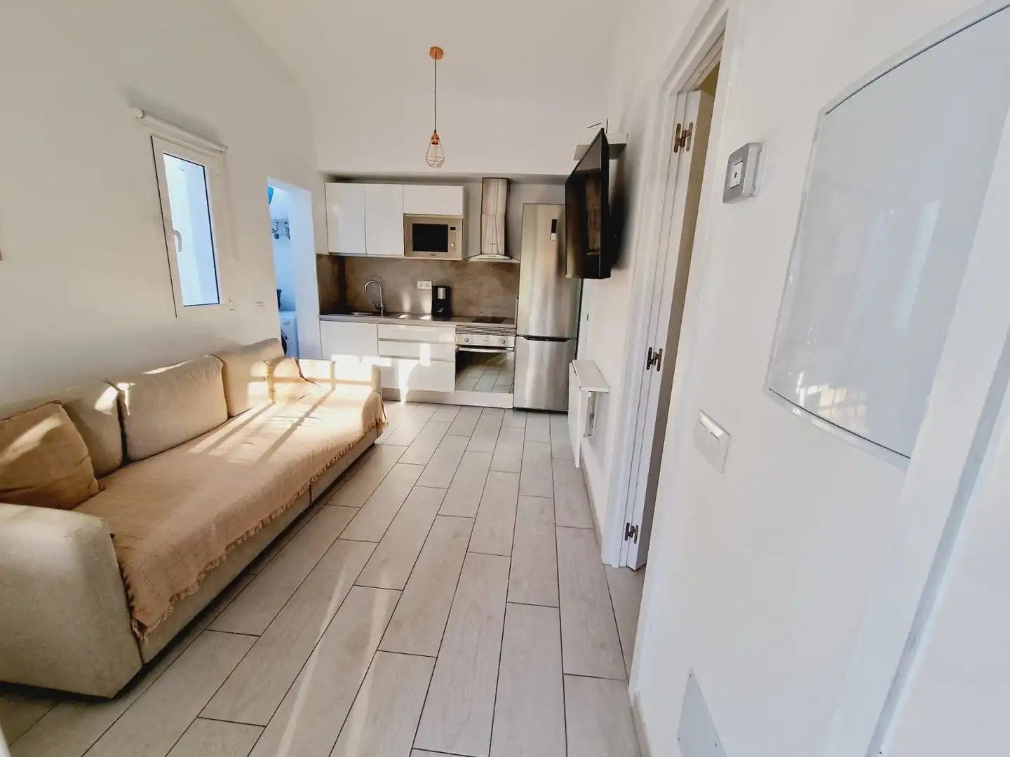 Sala d'estar de Casa o xalet de lloguer en San Bartolomé de Tirajana amb Aire condicionat, Jardí privat i Terrassa