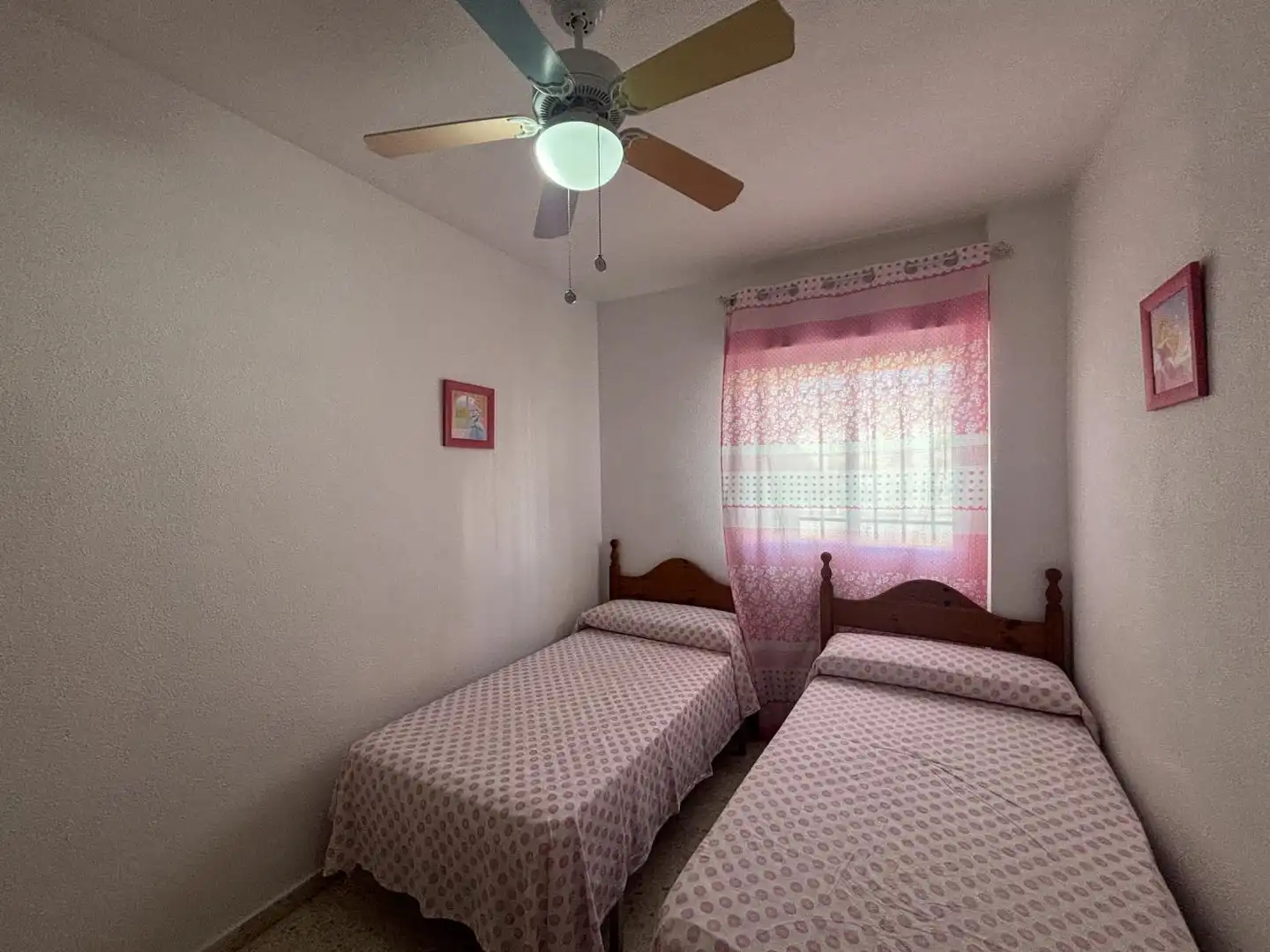 Habitación de Piso de alquiler en El Portil con Jardín privado, Terraza y Piscina
