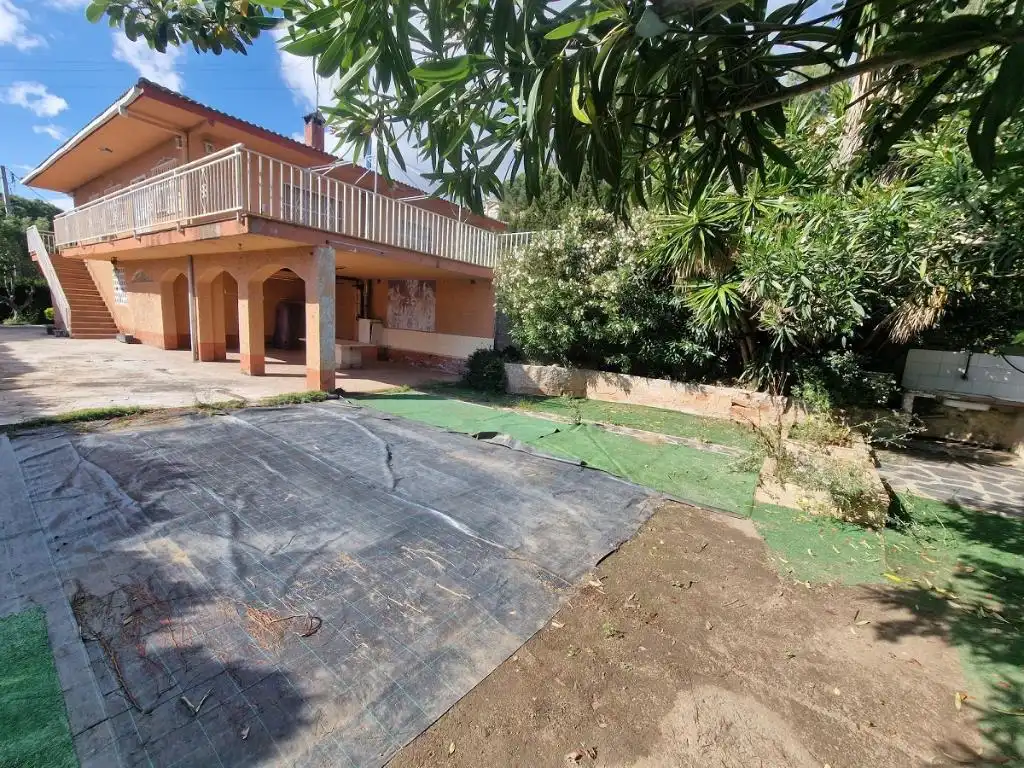 Casa o chalet en venta en Vilanova del Vallès con Jardín privado, Terraza y Balcón
