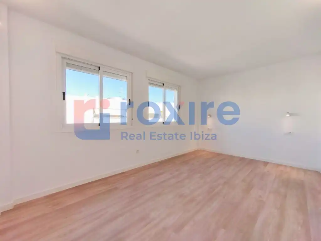 Schlafzimmer von Maisonette zum Verkauf in Sant Josep de sa Talaia mit Klimaanlage, Heizung und Terrasse