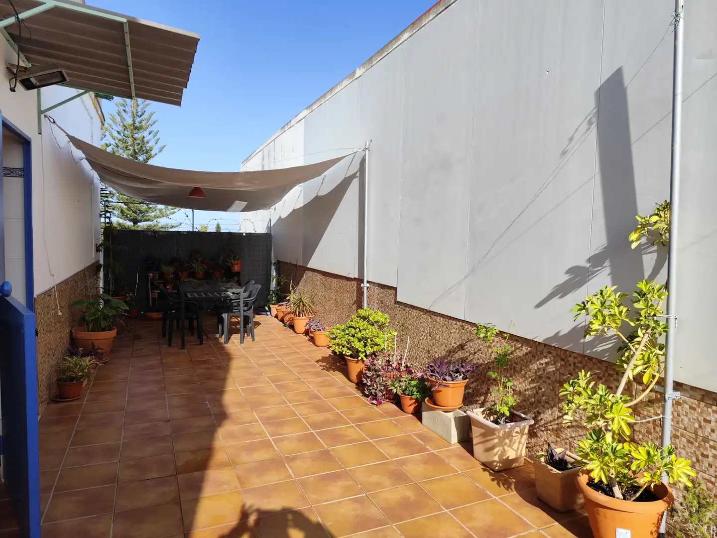 Casa o chalet de alquiler en Calle Guadiaro, 1, Las Palmeras - Dehesilla