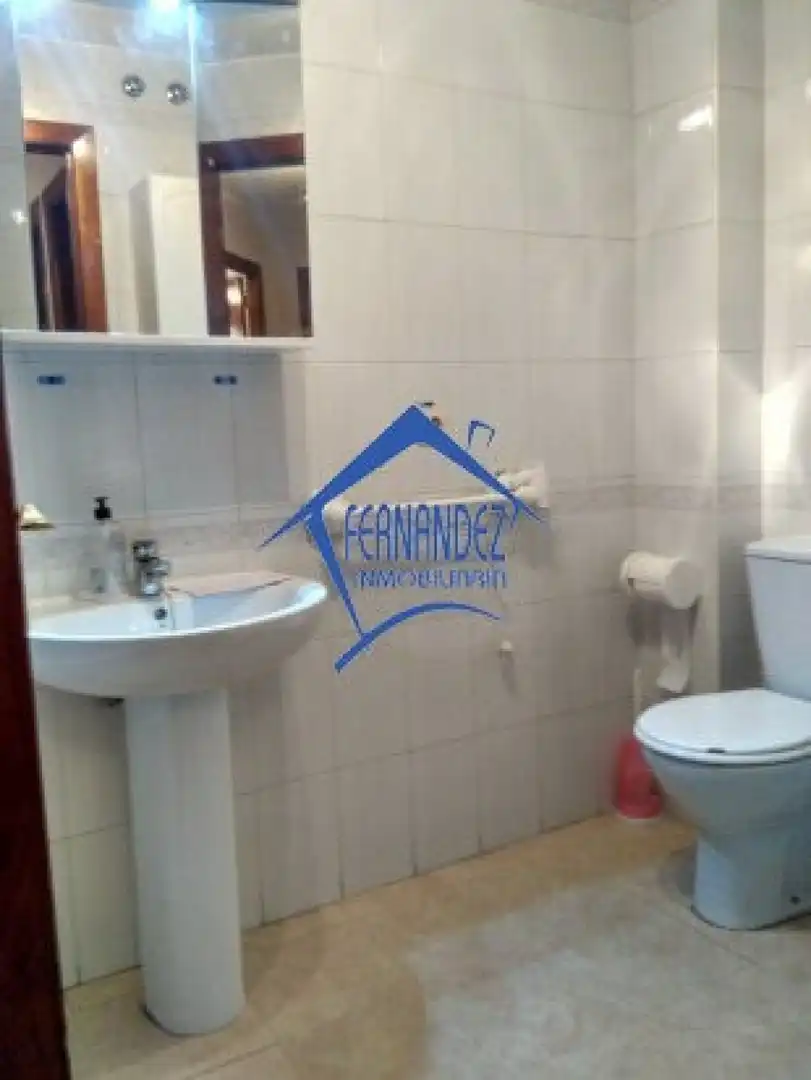 Bathroom of Apartments for rent in Cáceres  with Air Conditioner, Heating and Terrace