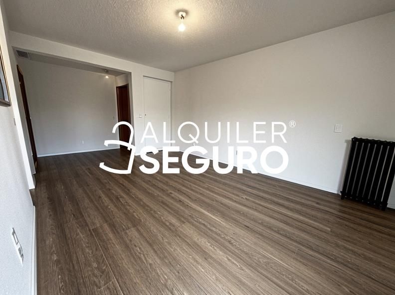 Habitación de Piso de alquiler en  Madrid Capital con Aire acondicionado, Calefacción y Terraza