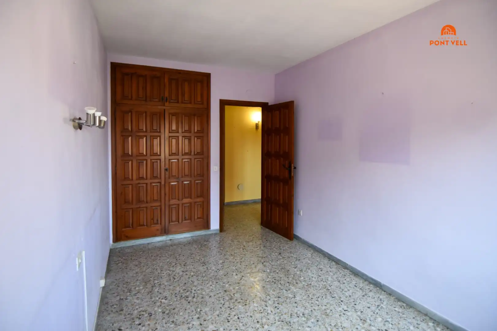 Ático en venta en La Bisbal d'Empordà con Calefacción, Terraza y Balcón