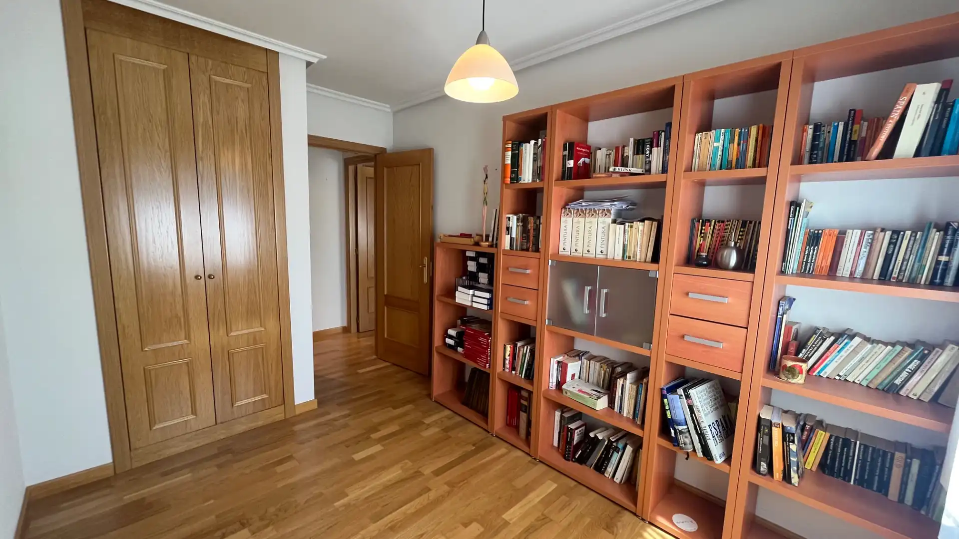 Dormitori de Pis en venda en Valladolid amb Calefacció i Parquet