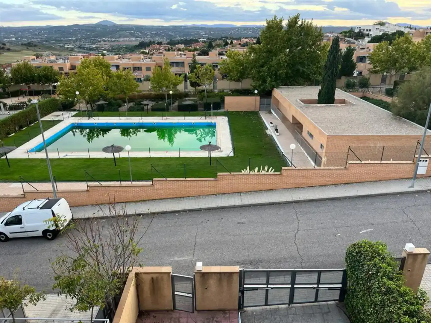 Piscina de Casa o xalet en venda en Toledo amb Aire condicionat, Jardí privat i Parquet