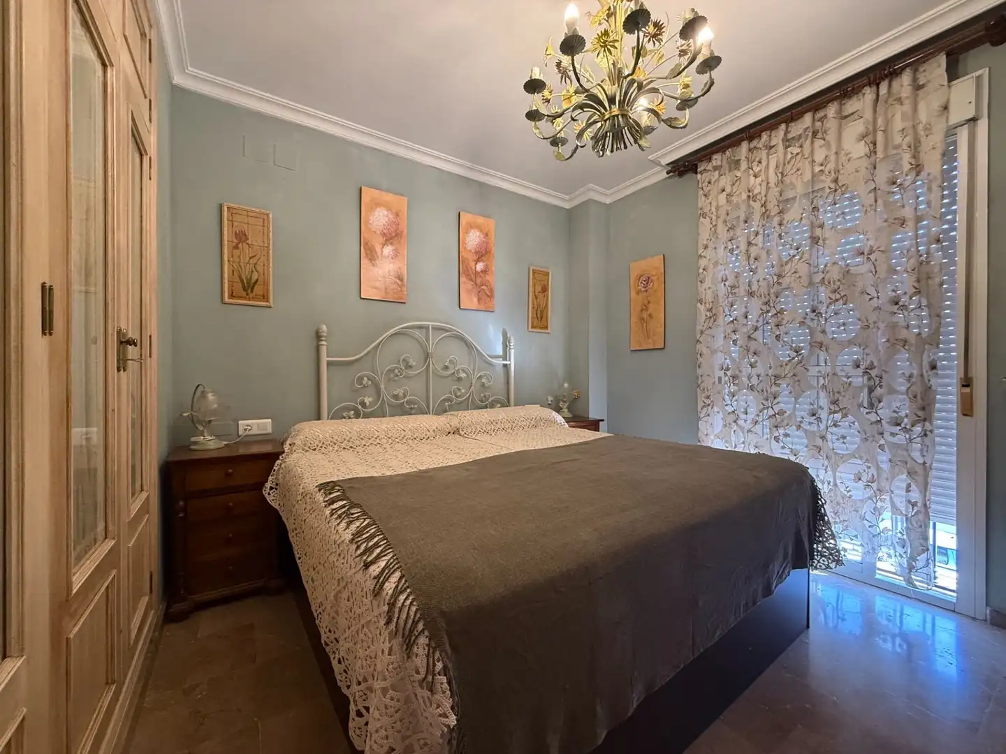 Habitación de Casa adosada en venta en Aljaraque con Aire acondicionado, Terraza y Piscina comunitaria