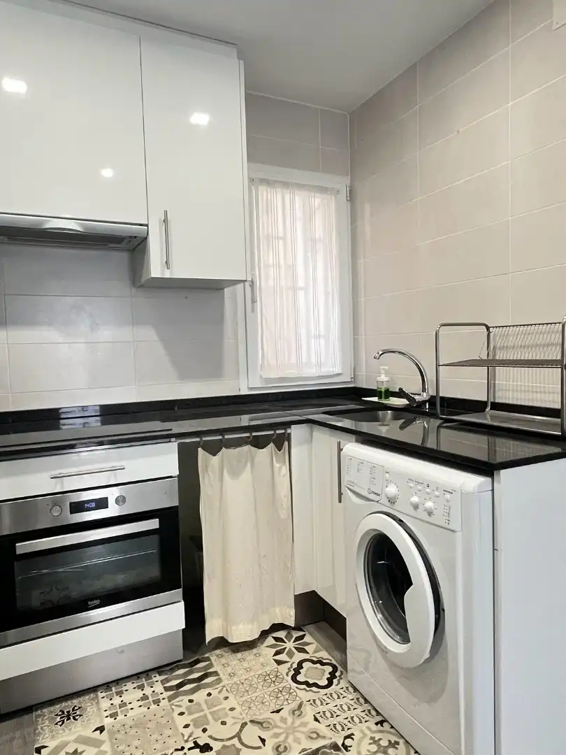 Cocina de Apartamento en venta en Madrid con Calefacción
