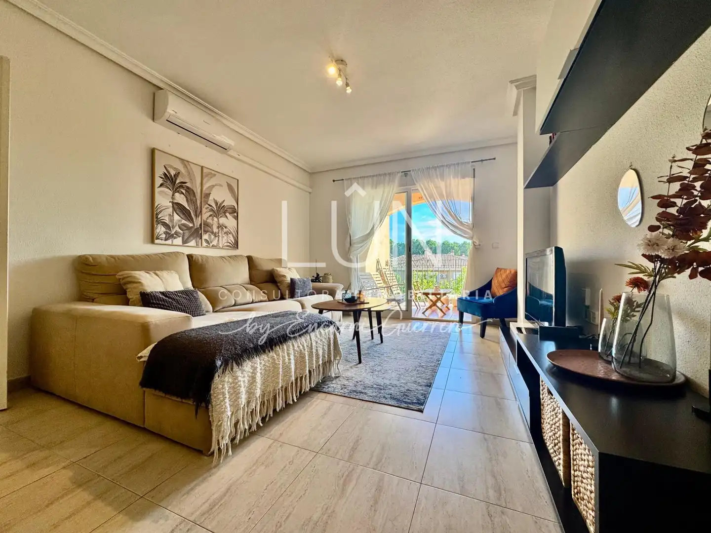 Sala de estar de Piso en venta en Molina de Segura con Aire acondicionado, Terraza y Piscina comunitaria