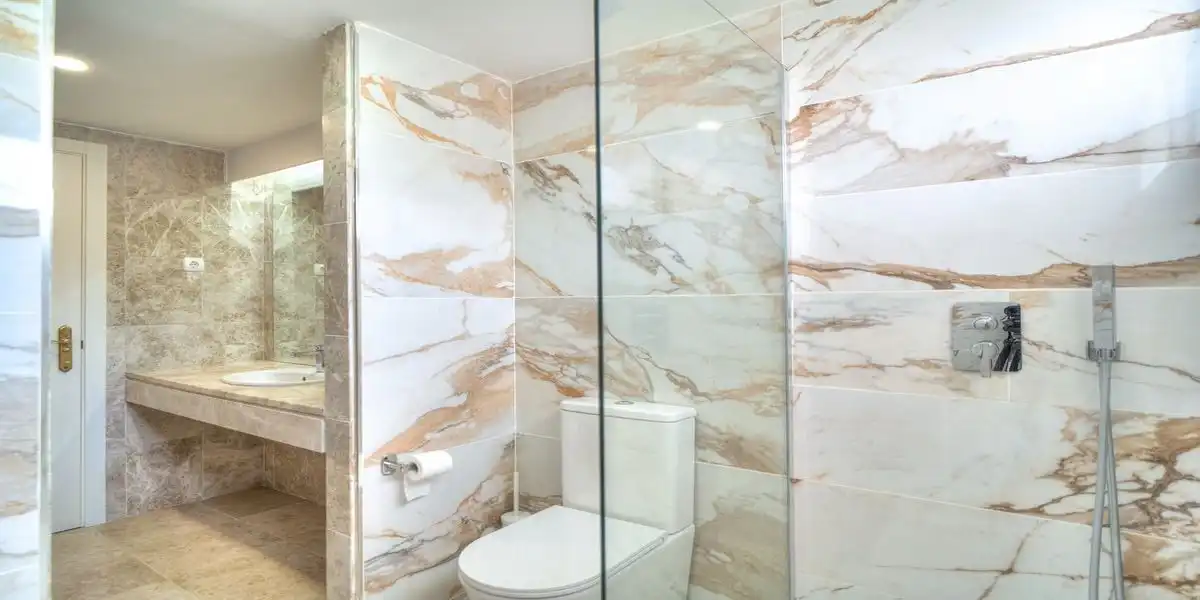 Adosado con terraza en venta en Nueva Andalucía, imagen 6