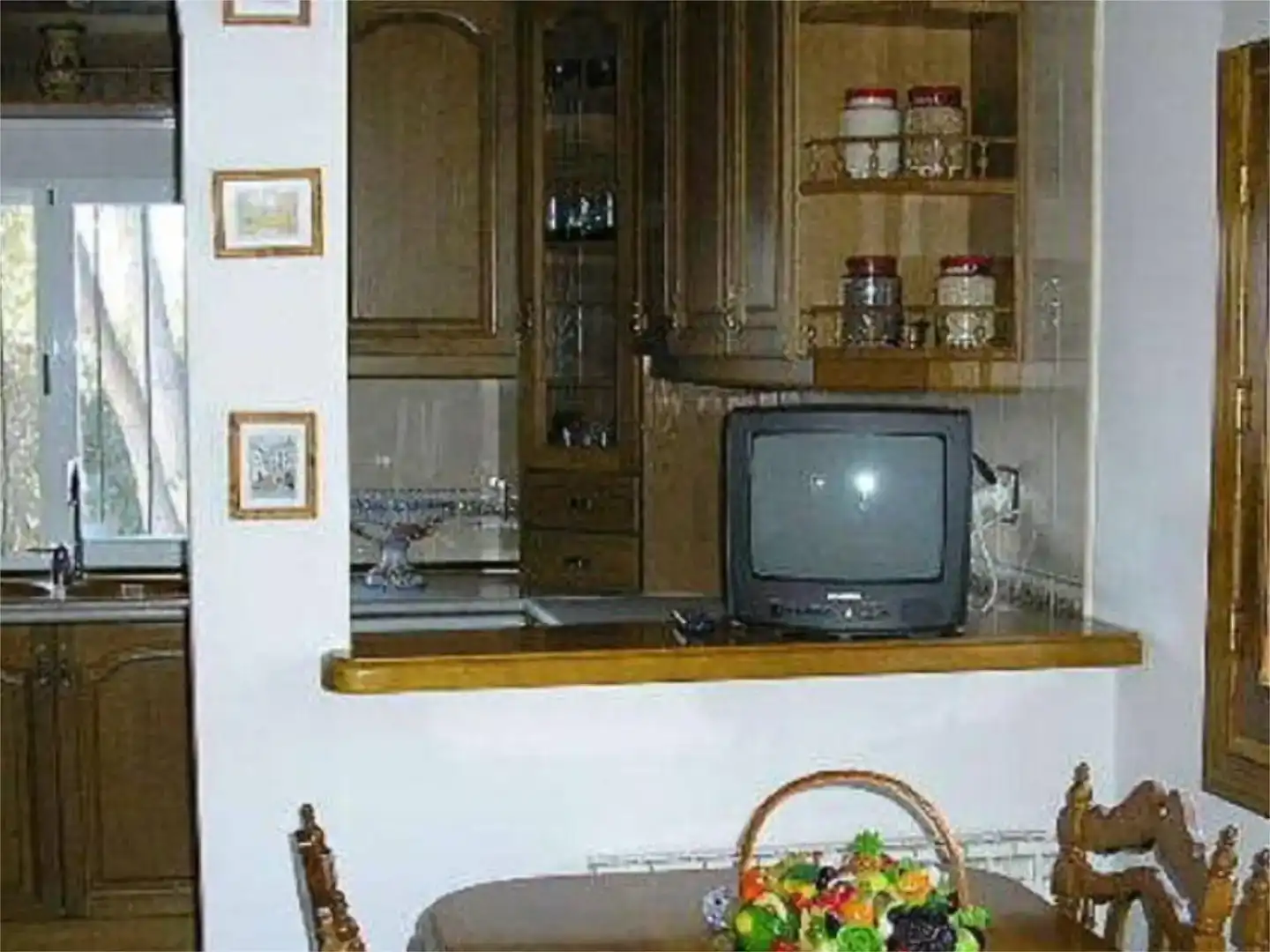 Cocina de Casa o chalet en venta en Los Navalmorales con Aire acondicionado, Jardín privado y Piscina