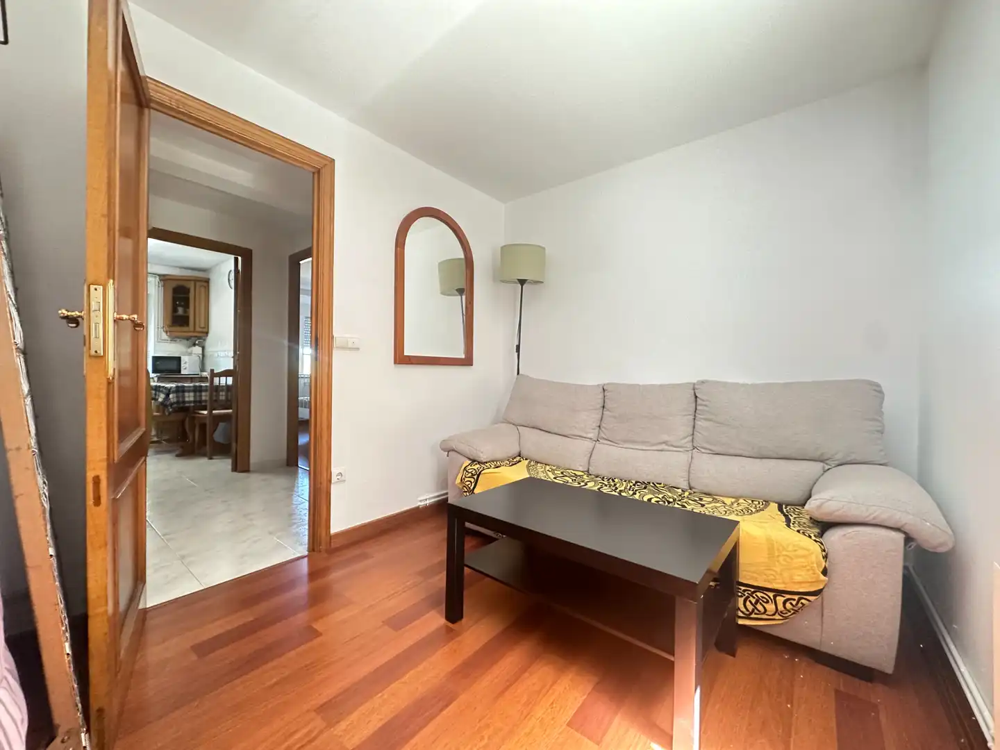 Sala de estar de Piso de alquiler en Santiago de Compostela  con Calefacción y Amueblado