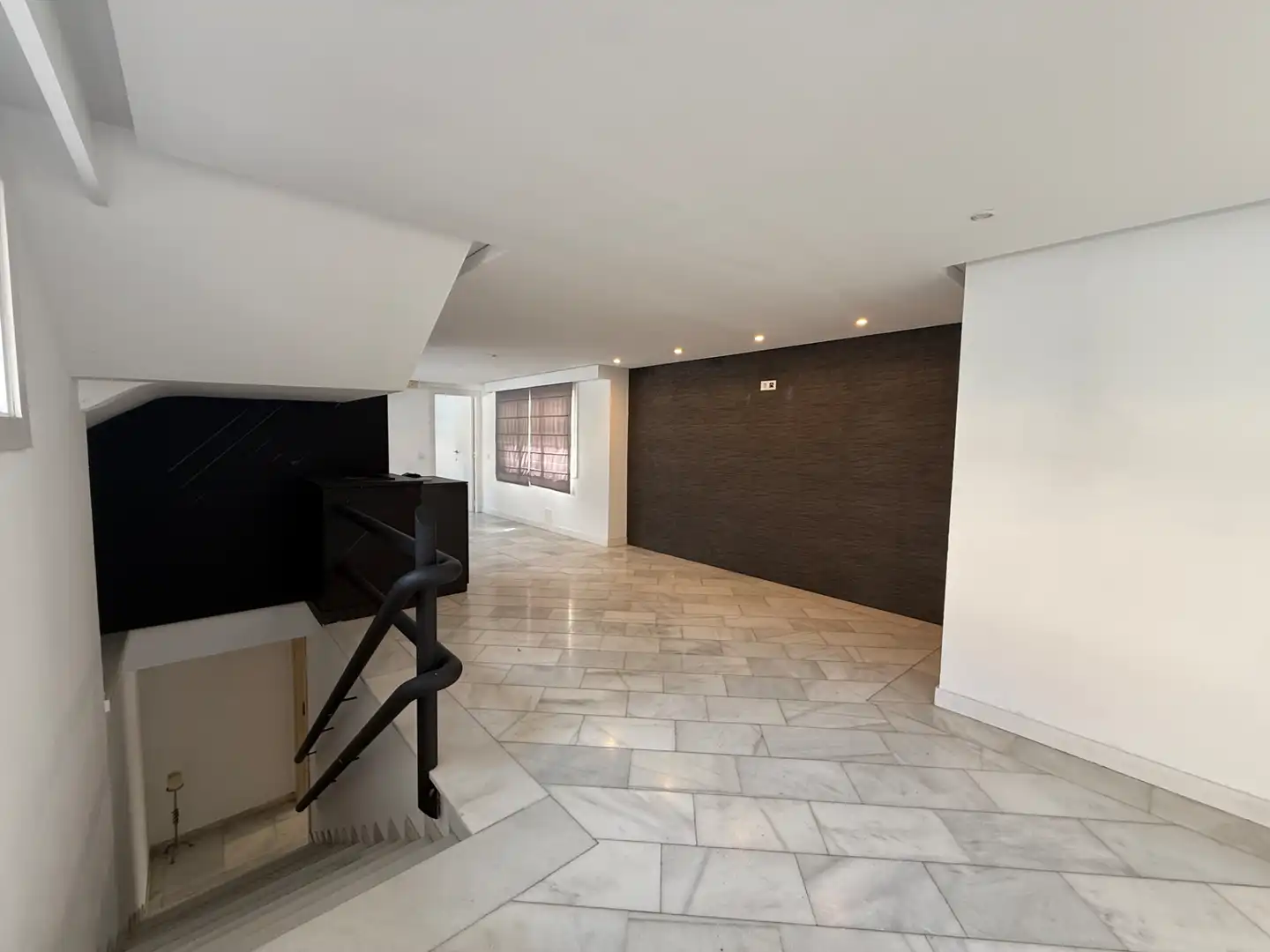 Local en venta en Moraira con Aire acondicionado
