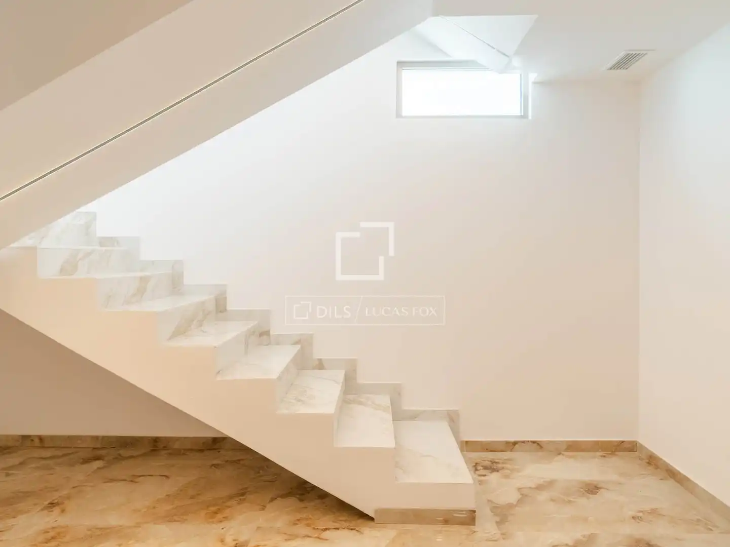 Houses for sale in Torrent  with Air Conditioner, Private garden and Terrace