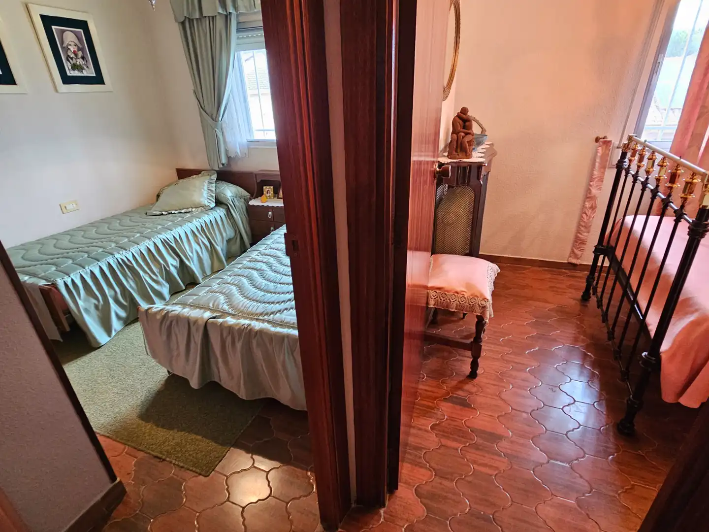Schlafzimmer von Haus oder Chalet zum Verkauf in Cabanillas de la Sierra mit Heizung, Privatgarten und Terrasse