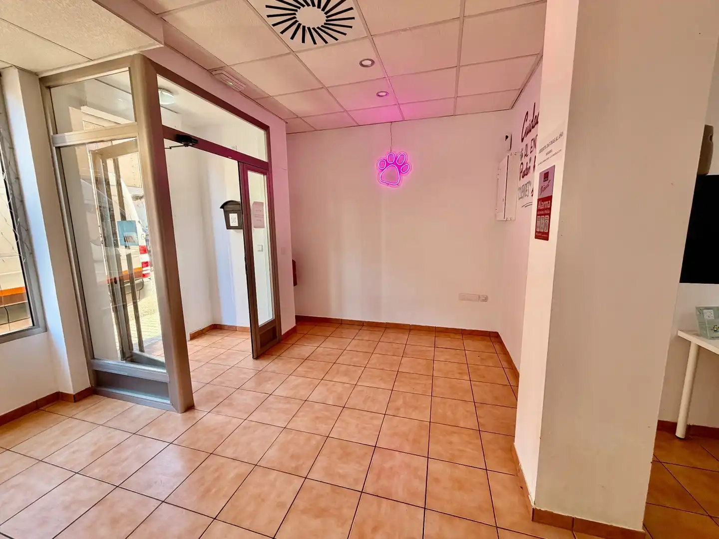 Local comercial en traspàs a Pobla de Farnals, imagen 9