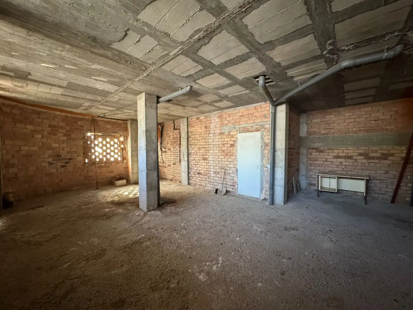 Business premises for sale in Benamocarra