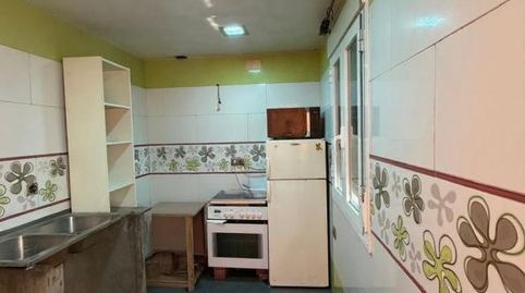 Foto 4 de Piso en venta en Calle Sierra de la Grana, Tiro de Línea, Sevilla Capital