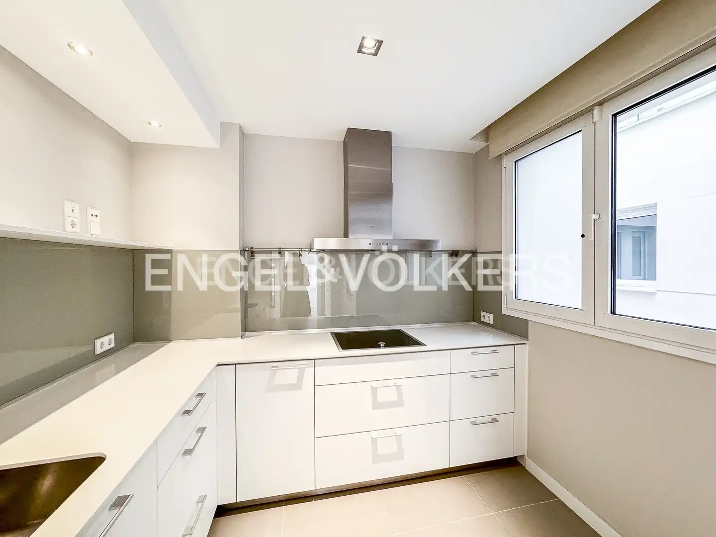 Kitchen of Flat for rent in Barcelona  with Air Conditioner, Heating and Parquet flooring
