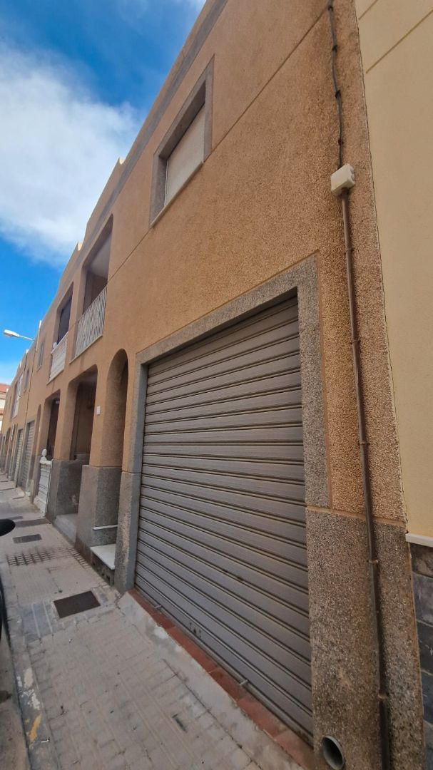Exterior view of Single-family semi-detached for sale in El Ejido