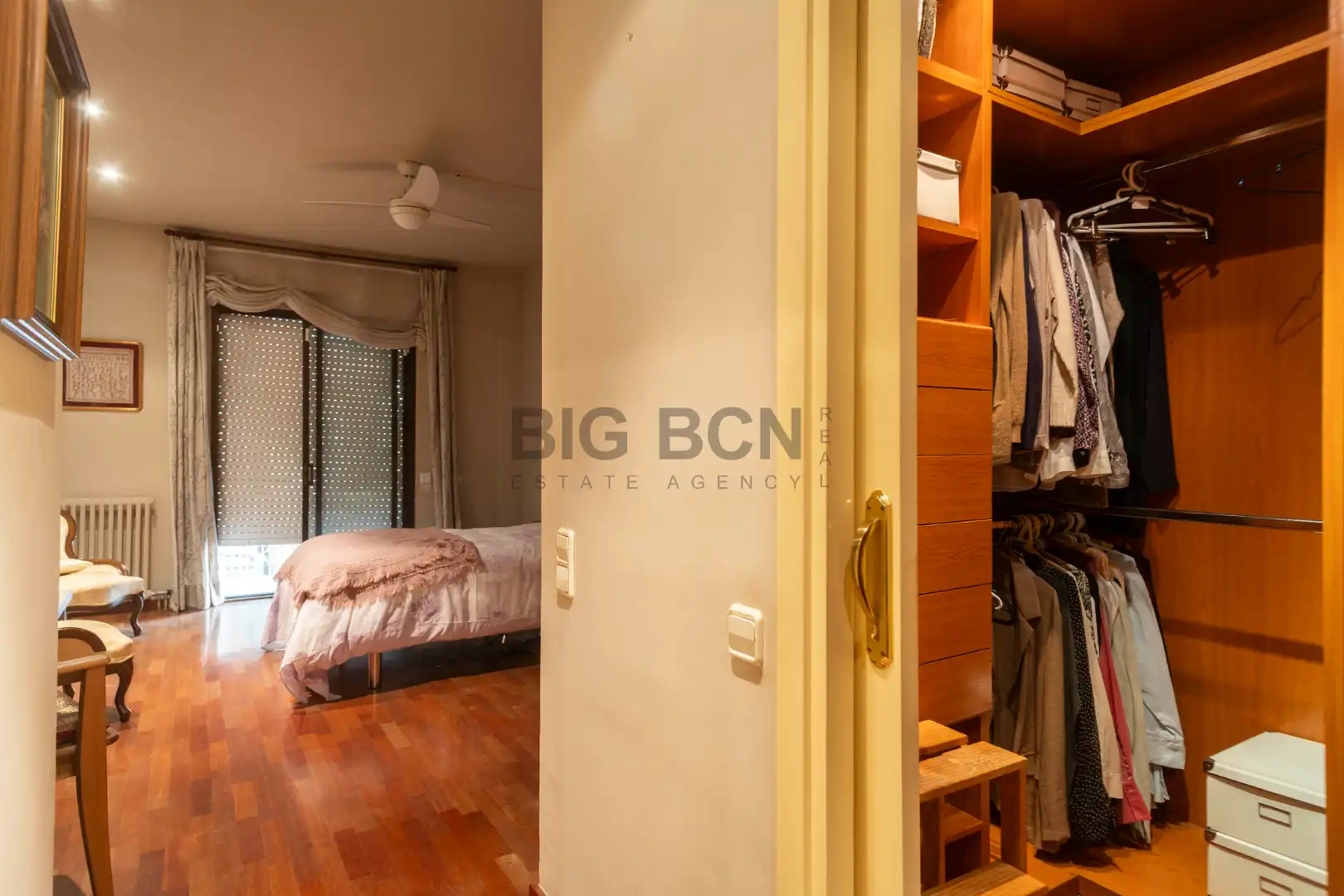 Habitación de Piso en venta en Barcelona con Aire acondicionado, Calefacción y Parquet