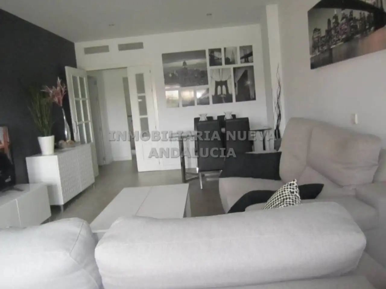 Habitación de Piso de alquiler en Almería con Aire acondicionado, Parquet y Amueblado