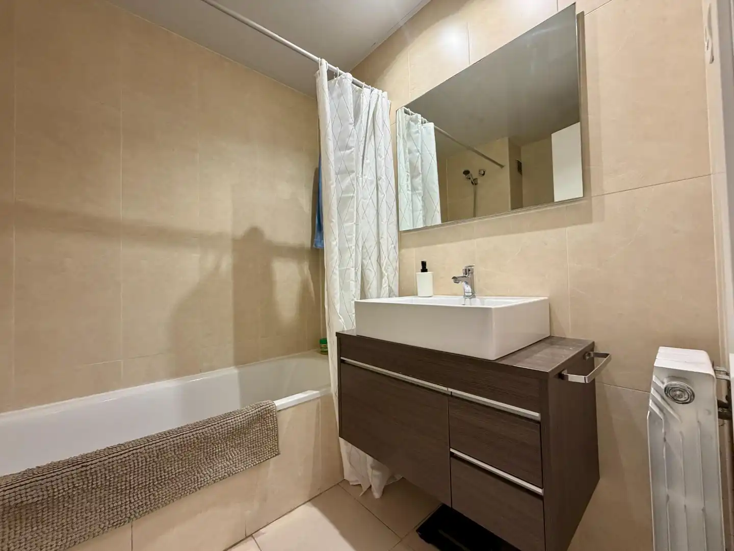 Bathroom of Flat for sale in Canovelles  with Heating, Balcony and Community pool