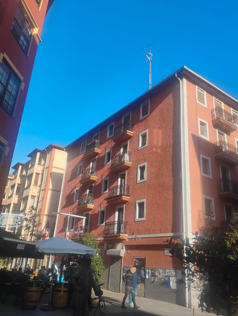 Exterior view of Flat for sale in Erandio  with Furnished and Balcony