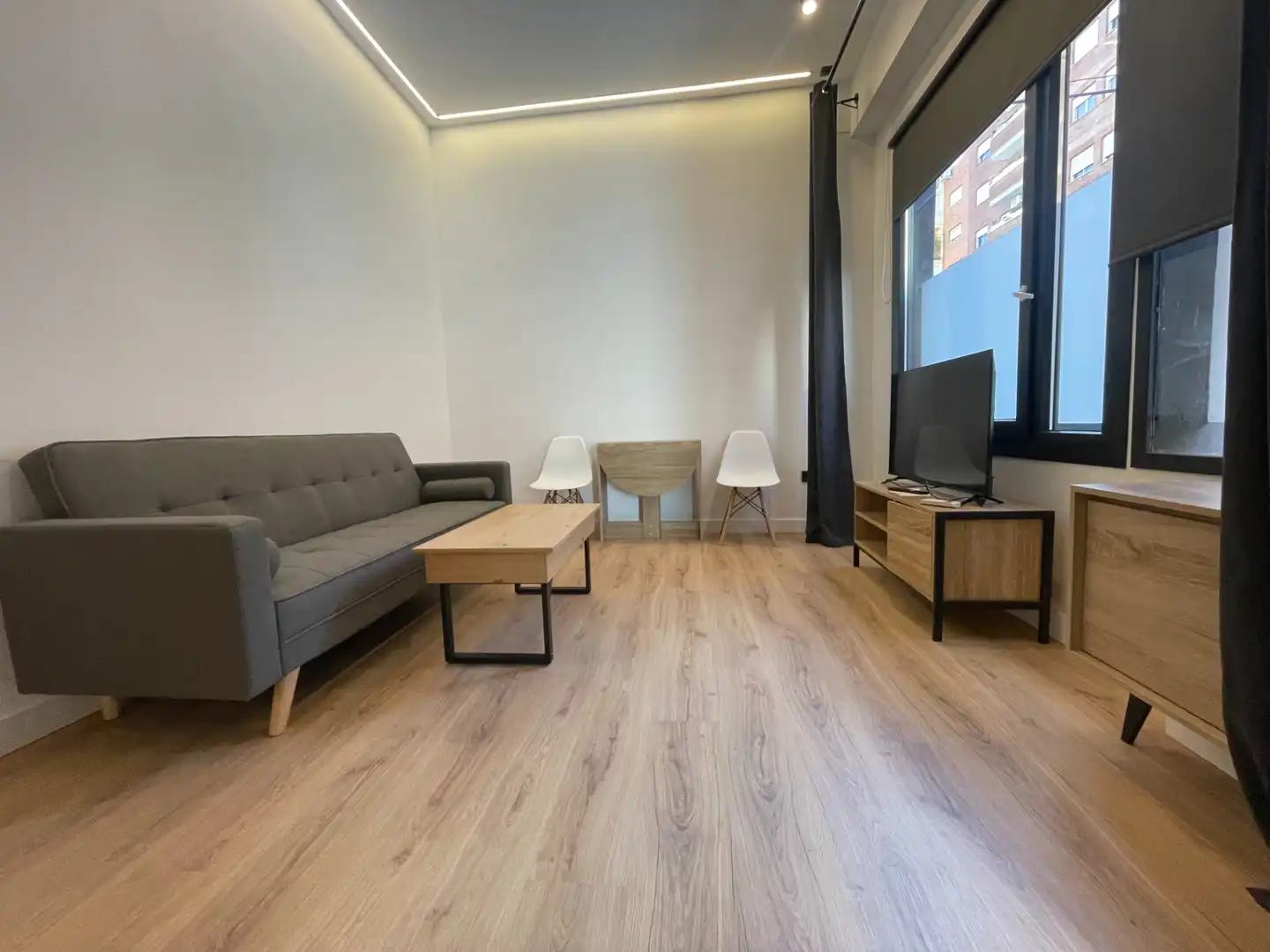 Sala de estar de Estudio de alquiler en Badajoz con Aire acondicionado, Calefacción y Parquet