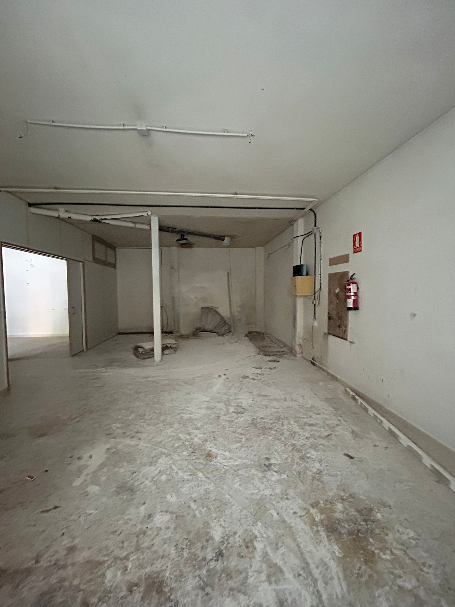 Premises to rent in Postas