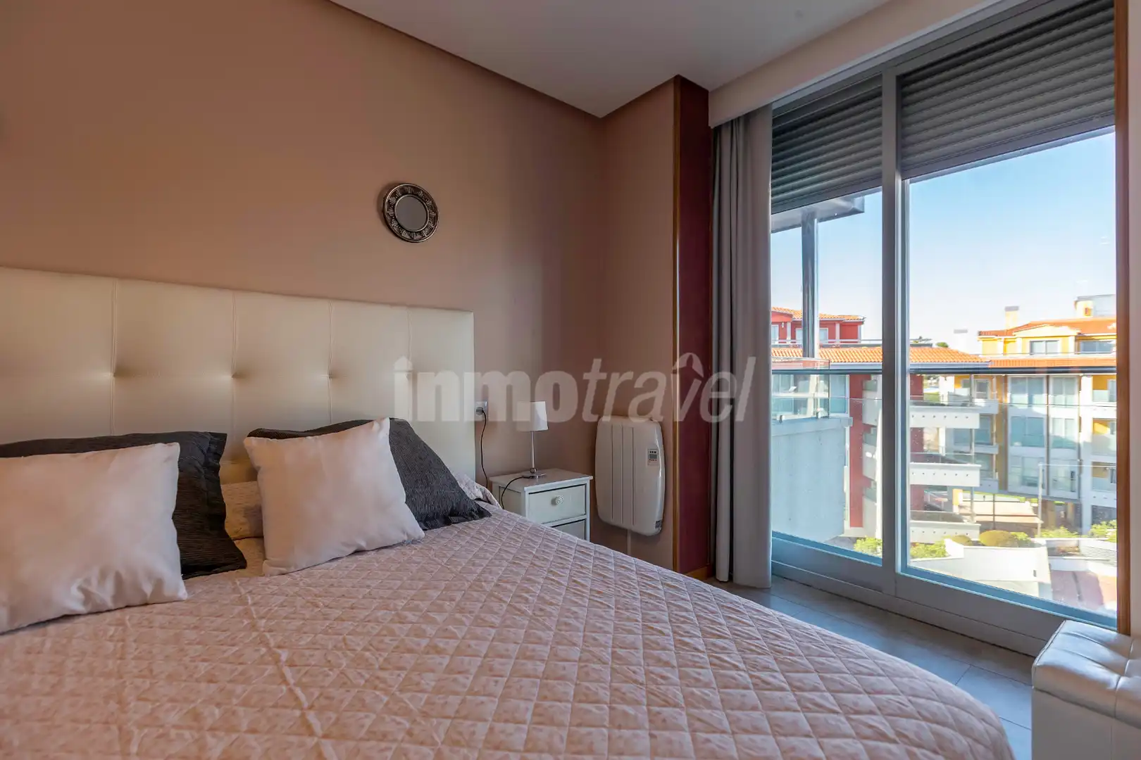 Habitación de Apartamento de alquiler en Sanxenxo con Terraza, Amueblado y Horno