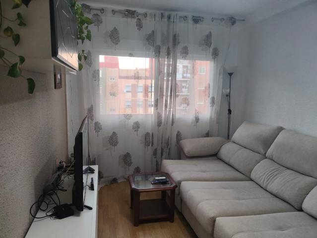 Piso en Venta en De Bolivia en Barrio de Delicias