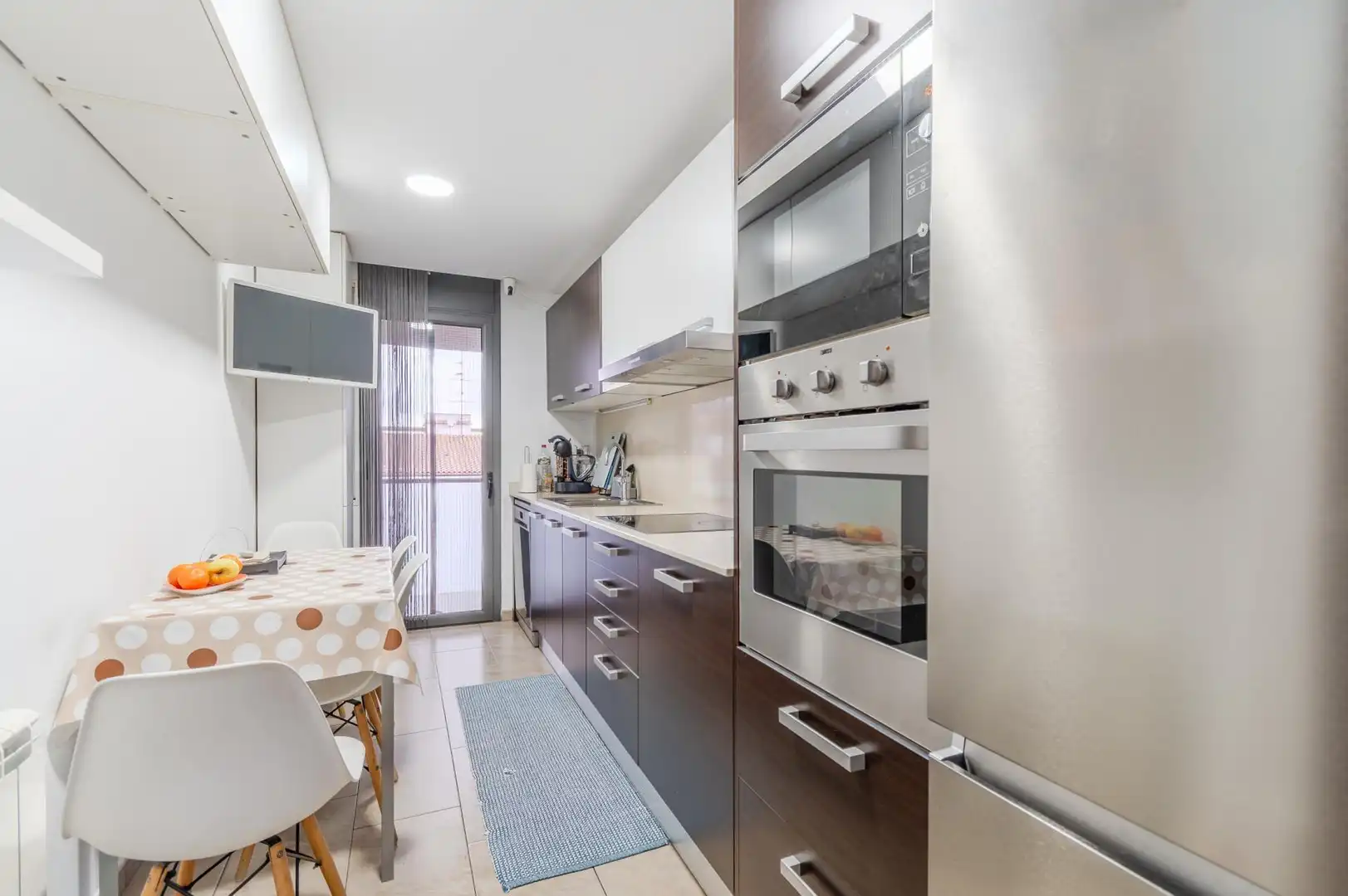 Cocina de Ático en venta en Salt con Calefacción, Piscina y Horno