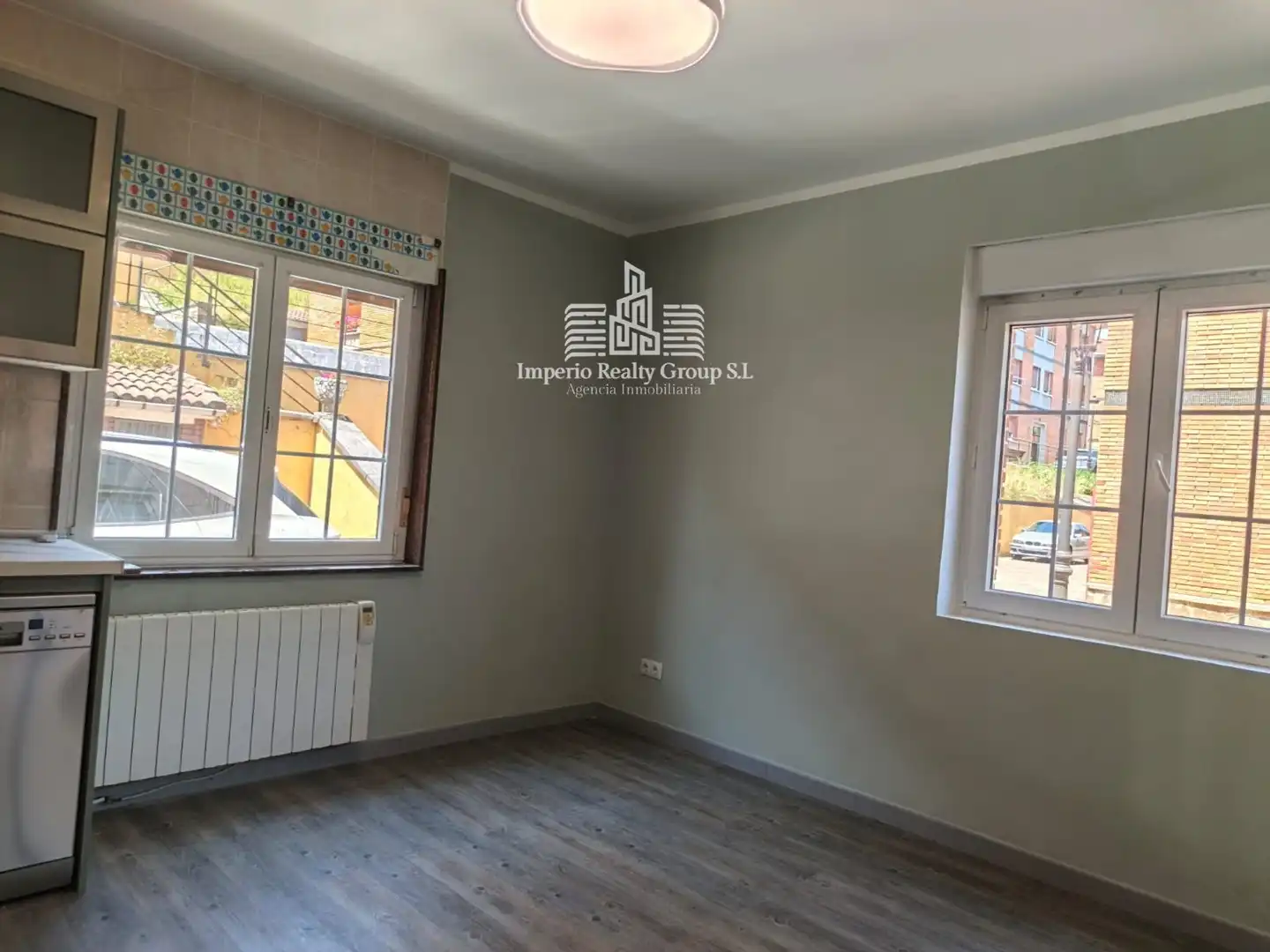 Bedroom of Flat for sale in Langreo  with Heating