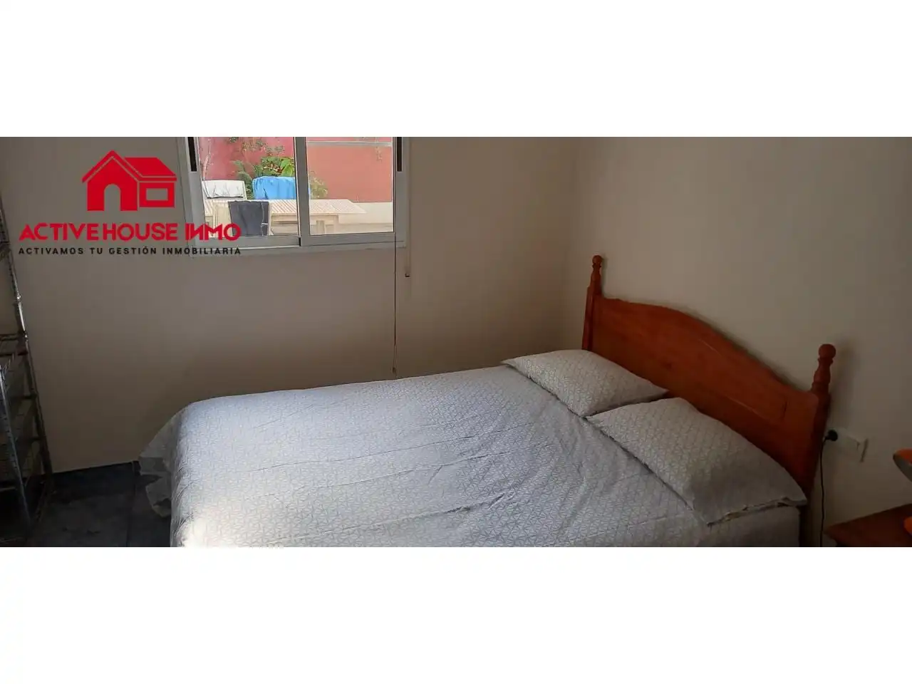 Dormitori de Casa o xalet en venda en Amposta amb Aire condicionat, Jardí privat i Terrassa