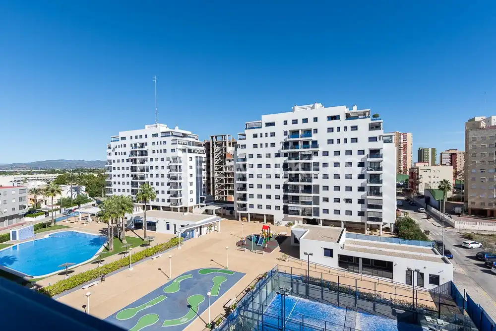 Exterior view of Flat for rent in La Pobla de Farnals  with Air Conditioner, Heating and Private garden